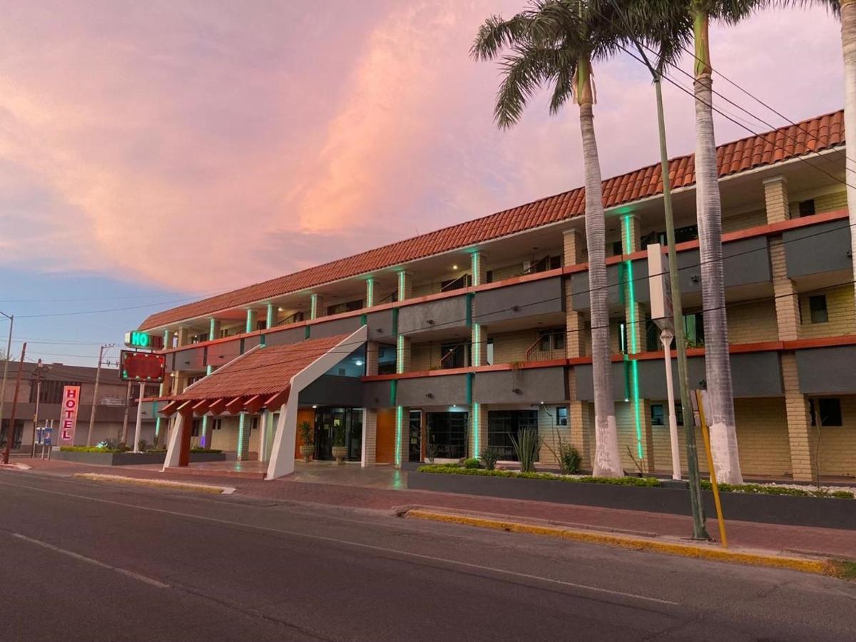 Hotel La Finca Hermosillo Exterior photo